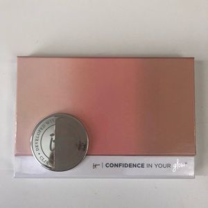 It cosmetics confidence in your glow palette